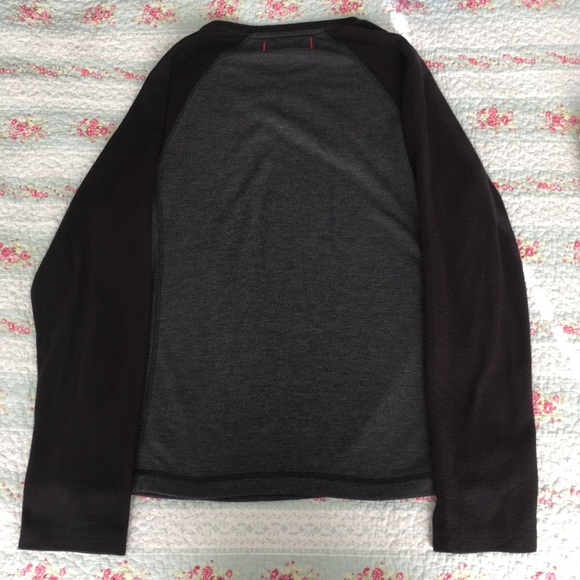 Tommy Bahama Baseball Tee - Picture 5 of 5